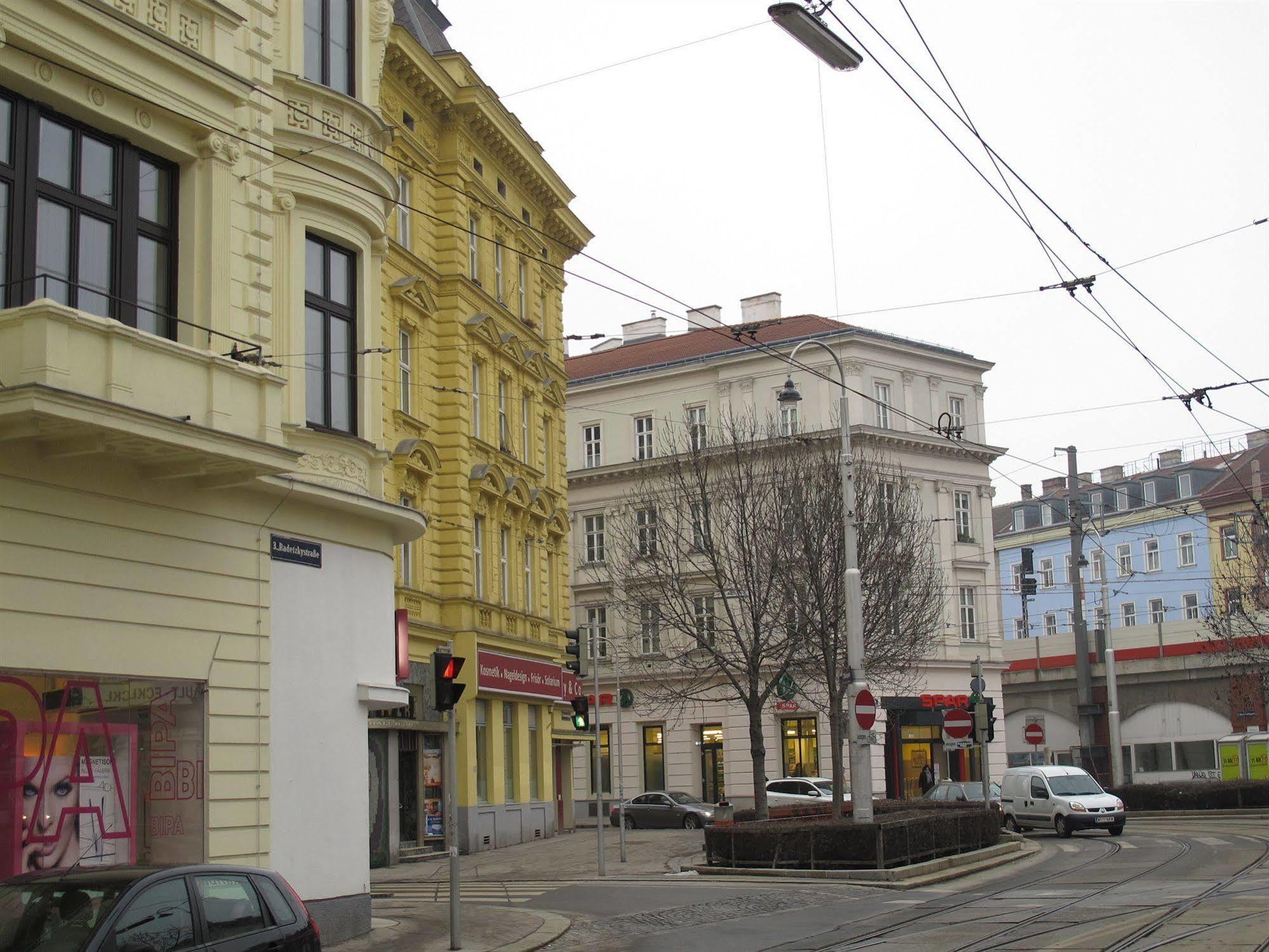 Vienna-living Viena